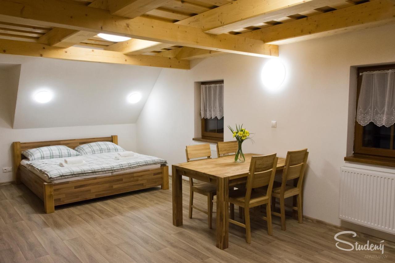 Apartmany Studeny Kunratice  المظهر الخارجي الصورة